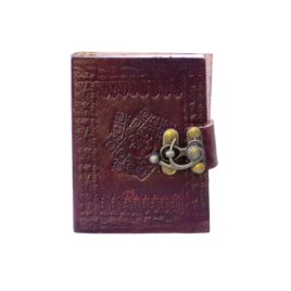 Livre en cuir - Crochet - (A) - 2.5x7x10cm - N° 3237.1 • Livre en cuir Crochet 25cm A 3237.1.1 7x10cm 1200x1200px Livre en cuir – Crochet – (A) – 2.5x7x10cm – N° 3237.1