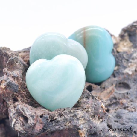 Coeur 2 cm - Amazonite - Nº14243-3 disponible dans la boutique en ligne Kûrma. Votre magasin de pierre et minéraux en suisse