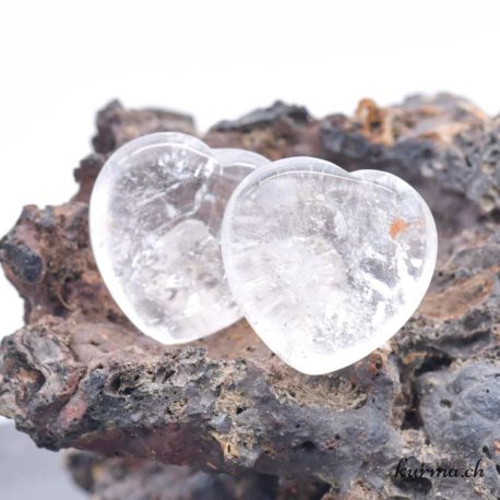 Coeur 2 cm - Cristal de Roche - Nº14241-1 disponible dans la boutique en ligne Kûrma. Votre magasin de pierre et minéraux en suisse