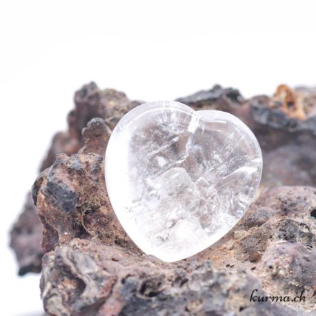 Coeur 2 cm - Cristal de Roche - Nº14241-3 disponible dans la boutique en ligne Kûrma. Votre magasin de pierre et minéraux en suisse