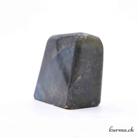 Menhir Labradorite - Nº14266.3-2 disponible dans la boutique en ligne Kûrma. Votre magasin de pierre et minéraux en suisse