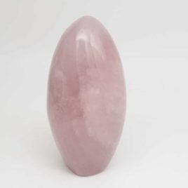 Quartz Rose lavande Menhir - 1141gr - 15x7,5x7,2cm - N°5204.1 • Quartz Rose lavande Menhir N°5204.1 1141gr 15x75x72cm 6 acheter menhir en quartz rose