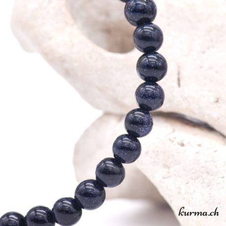 Acheter Bracelet Rivière d'Or Bleu 6mm - N°15335-3 dans la boutique en ligne Kûrma. Spécialisé dans des pierres de qualité directement importer depuis les artisans lapidaires.