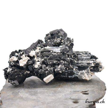 Minéraux Tourmaline noire du Brésil - N°7395.2-6 disponible dans la boutique en ligne Kûrma. Votre magasin de minéraux naturels en suisse romande