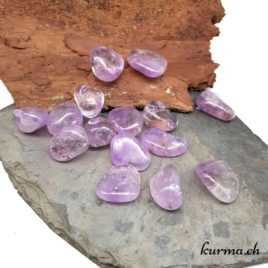 Améthyste du Brésil - Pierre roulée 2.5cm à 3cm - N°7472.1 • Amethyste Pierre roulee 7472.1 1 Améthyste du Brésil – Pierre roulée 2.5cm à 3cm – N°7472.1