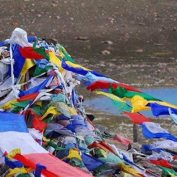 Drapeaux de prières tibétains