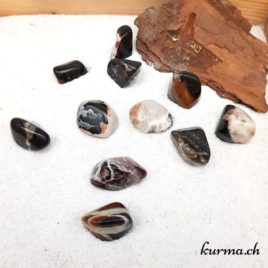 Sardonyx - Pierre roulée 3.5cm à 4.5cm - N°7878.2 • Sardonyx Pierre roulee 7878.2 1 Sardonyx – Pierre roulée 3.5cm à 4.5cm – N°7878.2
