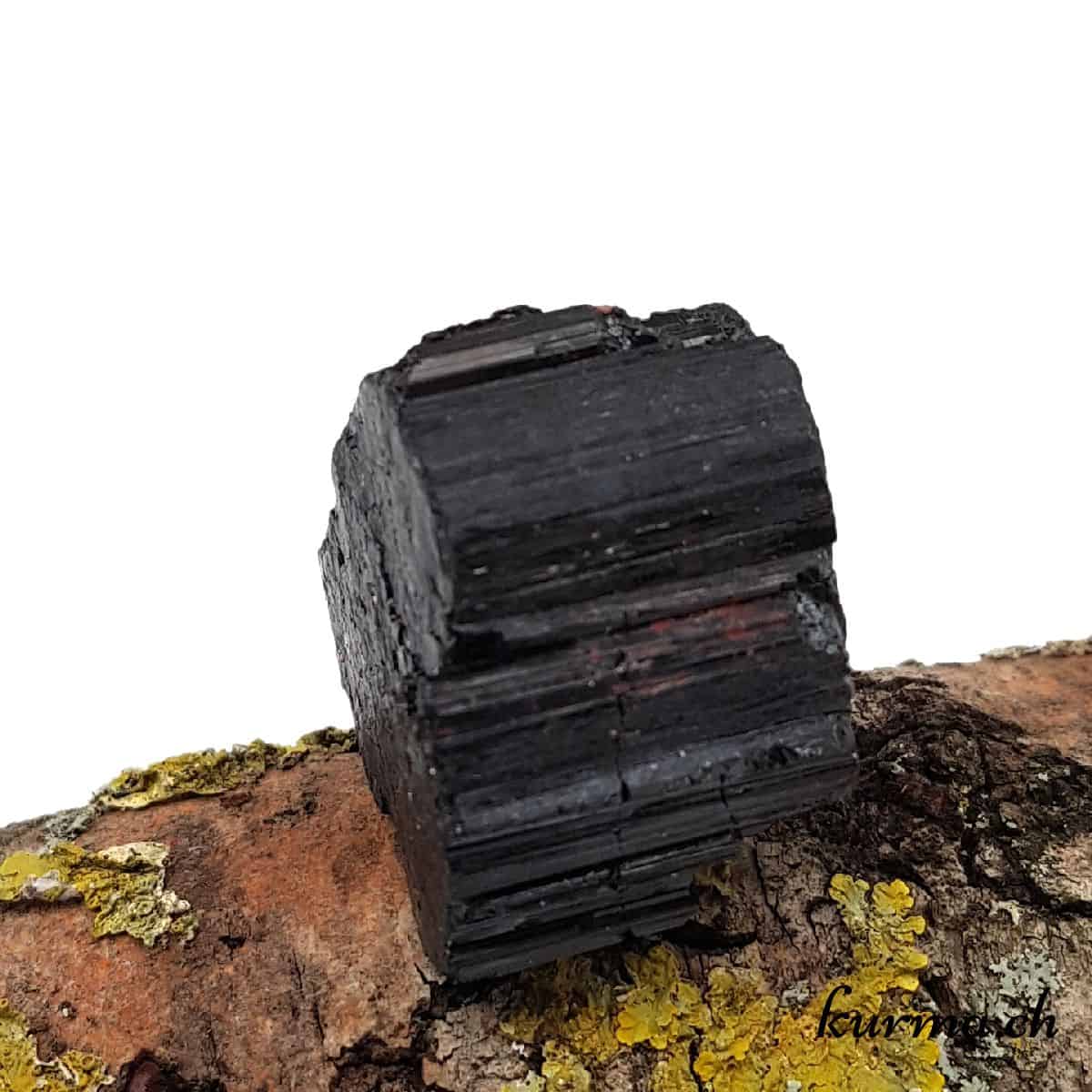 Tourmaline noire minéral