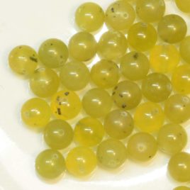 Serpentine jaune-verte - Perles 8-8.5mm - N°5676 • Serpentine jaune vert 8mm 5676 1 2 Perles Serpentine 8mm