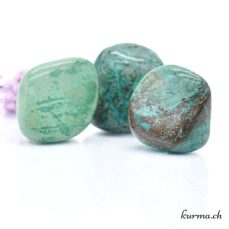 Pierre Roulée Eilat Stone M-1 disponible dans la boutique en ligne Kûrma. Votre magasin de pierre et minéraux en suisse