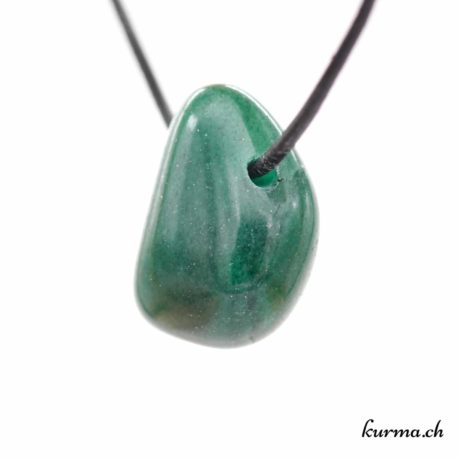 Pendentif Aventurine Verte - N°7220.5-2 disponible dans la boutique en ligne. Kûrma ta boutique Suisse de pendentifs en pierre naturelles.
