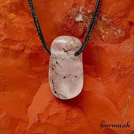 Quartz-Tourmaline en pierre percée - N°7938.1 • Quartz tourmaline pendentif 7938.1 1 Quartz-Tourmaline pierre percée
