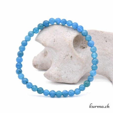 Bracelet Apatite Bleue 4.5-5mm - Nº9055.170-1 disponible dans la boutique en ligne Kûrma. Votre magasin de pierre et minéraux en suisse