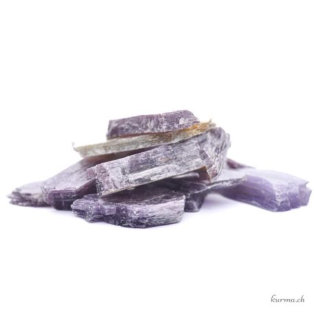 Acheter Lépidolite fin 4-5cm XS - N°16917.3-3 dans la boutique en ligne Kûrma. Magasin suisse de pierre de qualité.