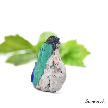 Minéraux Malachite Azurite-29 disponible dans la boutique en ligne Kûrma. Votre magasin de pierre et minéraux en suisse