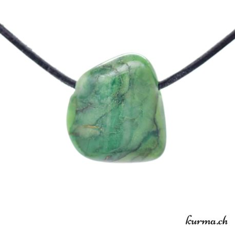 Pendentif Budstone ''Jade d'Afrique'' - N°7293.2-3 disponible dans la boutique en ligne Kûrma. Votre Magasin de lithothérapie Suisse en ligne.