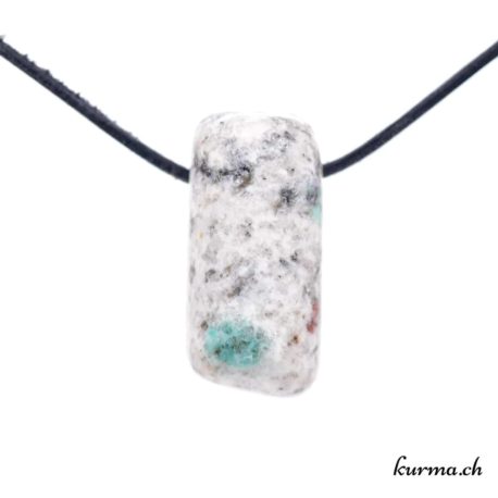 Pendentif Jaspe K2 - Malachite & Granite - N°10530.5-1 disponible dans la boutique en ligne Kûrma. Votre Magasin de lithothérapie Suisse en ligne.