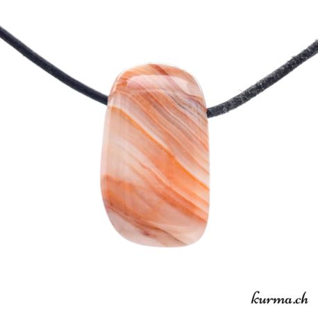 Pendentif Onyx Marbrée - N°8476.4-3 disponible dans la boutique en ligne Kûrma. Votre Magasin de lithothérapie Suisse en ligne.