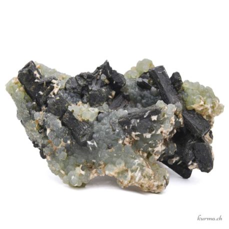 Acheter Préhnite sur Epidote - N°7782.1-3 dans la boutique en ligne Kûrma. Magasin suisse de pierre de qualité.