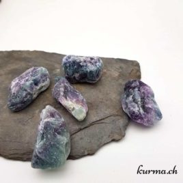 Fluorite - Pierre brute de poche – 4.5 à 5cm – N°7462 • Fluorite Pierre brute de poche 7462 1 Fluorite brute