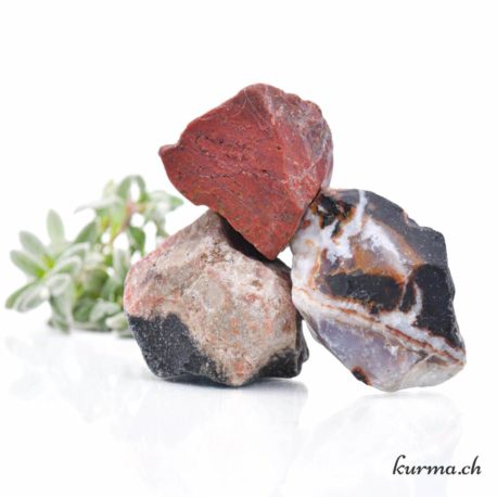 Pierre brut Sardonyx XL - Nº7883.7-1 disponible dans la boutique en ligne Kûrma. Votre magasin de pierre et minéraux en suisse