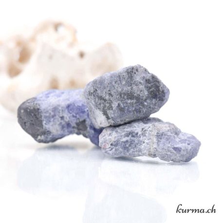 Pierre brut Tanzanite M - Nº7454.5-3 disponible dans la boutique en ligne Kûrma. Votre magasin de pierre et minéraux en suisse