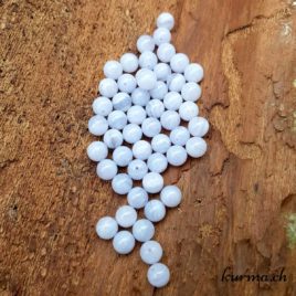 Perles en Calcédoine bleue 8mm