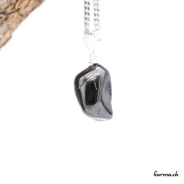 Spinelle noire pendentif en argent - N°8821.3 • spinelle noire pendentif en pierre 8821.3 2 Spinelle noire en pendentif avec boucle en argent