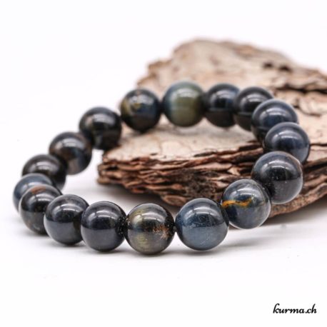 Choisis un bracelet  de perles dans la boutique en ligne Kûrma. Spécialisée dans des pierres de qualité directement importées depuis les artisans lapidaires. Sélectionnées avec le plus haut degré d'exigence.