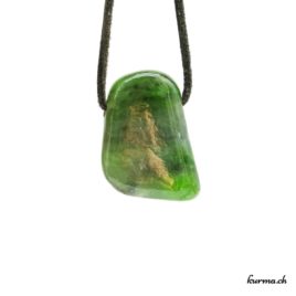 Jade néphrite - Pendentif pierre percée - N°8727.1 • bijoux en jade nephrite n°8727.1 1 1 Jade néphrite pendentif pierre