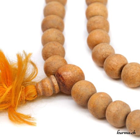 Achetez votre bracelet naturel d’origine végétal directement dans la boutique en ligne Kûrma. Chaque bracelet est sélectionné avec le plus grand soin. Ces bracelets  vous apporteront sérénité et tranquillité.