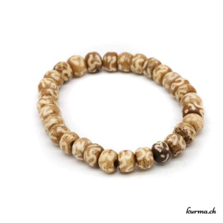 Achète ton bracelet naturel d’origine végétale directement dans la boutique en ligne Kûrma. Chaque bracelet est sélectionné avec le plus grand soin. Ces bracelets t'apporteront sérénité et tranquillité.