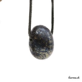Covelline - Pendentif pierre percée - N°8562.1 • collier en covellite n°8562.1 1 Covelline pendentif pierre percée