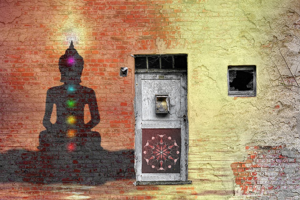 Les 7 chakras, mandala. Image par Angela Yuriko Smith de Pixabay