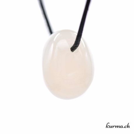 Pendentif Agate Blanche - N°10508.3-2 disponible dans la boutique en ligne Kûrma. Votre bijouterie Suisse en ligne.