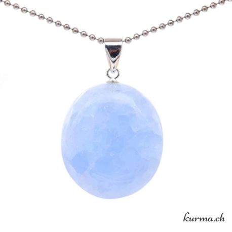 Pendentif Calcite Bleue - avec boucle en argent - N°8841.9-3 disponible dans la boutique en ligne Kûrma. Votre magasin de pierre et minéraux en suisse