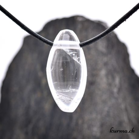 Pendentif Cristal de Roche Olive - N°10259.4-3 disponible dans la boutique en ligne Kûrma. Votre bijouterie Suisse en ligne.