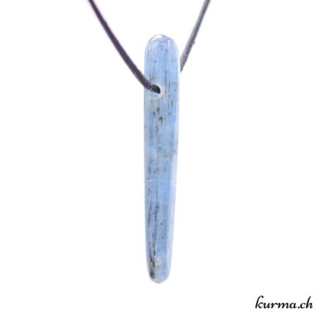 Pendentif Cyanite - Disthène - N°5836.2-2 disponible dans la boutique en ligne Kûrma. Votre magasin de pendentif en pierre naturels suisse