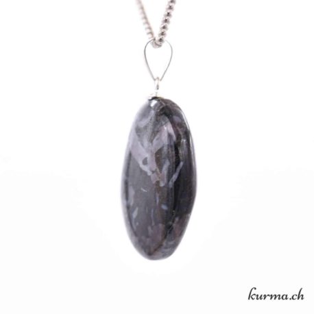 Pendentif Gabbro ''Merlinite'' avec boucle en argent - N°11657.4-2 disponible dans la boutique en ligne Kûrma. Votre magasin de pierre et minéraux en suisse