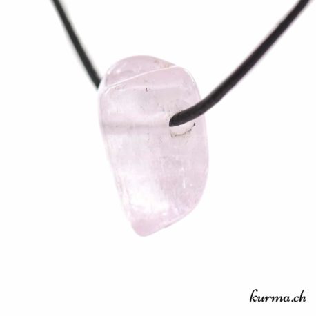 Pendentif Kunzite - N°8717.3-2 disponible dans la boutique en ligne. Kûrma ta boutique Suisse de pendentifs en pierre naturelles.