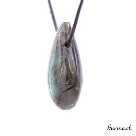 Pendentif Labradorite - N°5876.12-2 disponible dans la boutique en ligne Kûrma. Votre magasin de pendentif en pierre naturels suisse