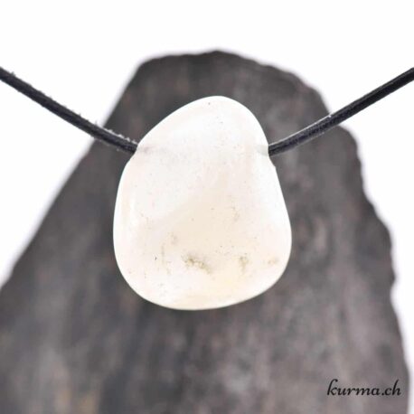 Quartz sulfureux - Collier en pierre percée