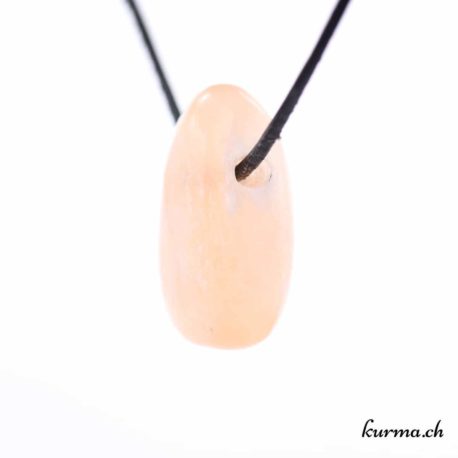 Pendentif Sélénite Orange Oval - N°5938.6-2 disponible dans la boutique en ligne Kûrma. Votre bijouterie Suisse en ligne.
