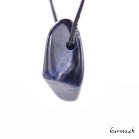 Pendentif Sodalite - Nº7913.6-2 disponible dans la boutique en ligne Kûrma. Votre magasin de pierre et minéraux en suisse