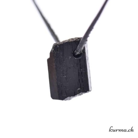 Pendentif Tourmaline Noire Cristal - Nº5829.7-2 disponible dans la boutique en ligne Kûrma. Votre magasin de pierre et minéraux en suisse