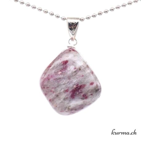 Pendentif Tourmaline Rose sur Granit avec boucle en argent - N°11749.4-1 disponible dans la boutique en ligne Kûrma. Votre magasin de pierre et minéraux en suisse