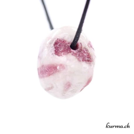 Pendentif Tourmaline Rose sur Granite - N°10555.6-2 disponible dans la boutique en ligne Kûrma. Votre bijouterie Suisse en ligne.