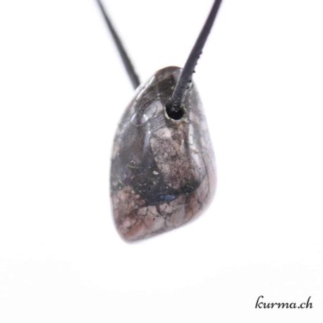 Pendentif Vulcanite - Nº8736.8-2 disponible dans la boutique en ligne Kûrma. Votre magasin de pierre et minéraux en suisse