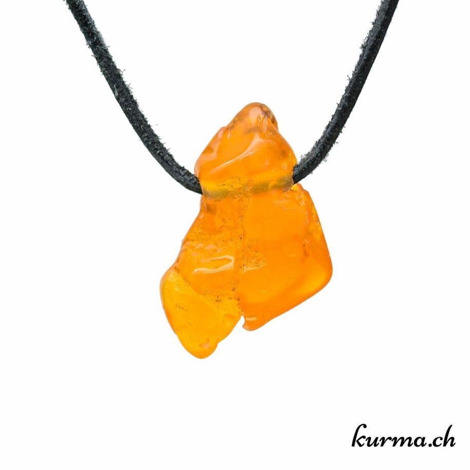 Collana con ciondolo in pietra opale di fuoco bianco Collana con ciondolo in pietra opale di fuoco bianco