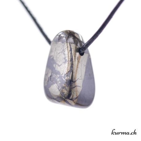 Pendentif Pyrite sur Ardoise - N°7259.4-2 disponible dans la boutique en ligne Kûrma. Votre Magasin de lithothérapie Suisse en ligne.